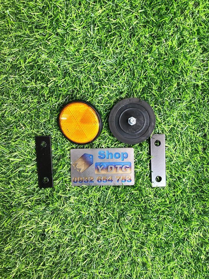 Mắt Mèo Phản Quang Trước