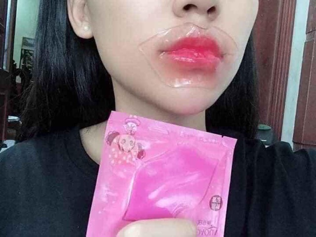 Nạ Môi Dưỡng Mềm Môi Bioaqua