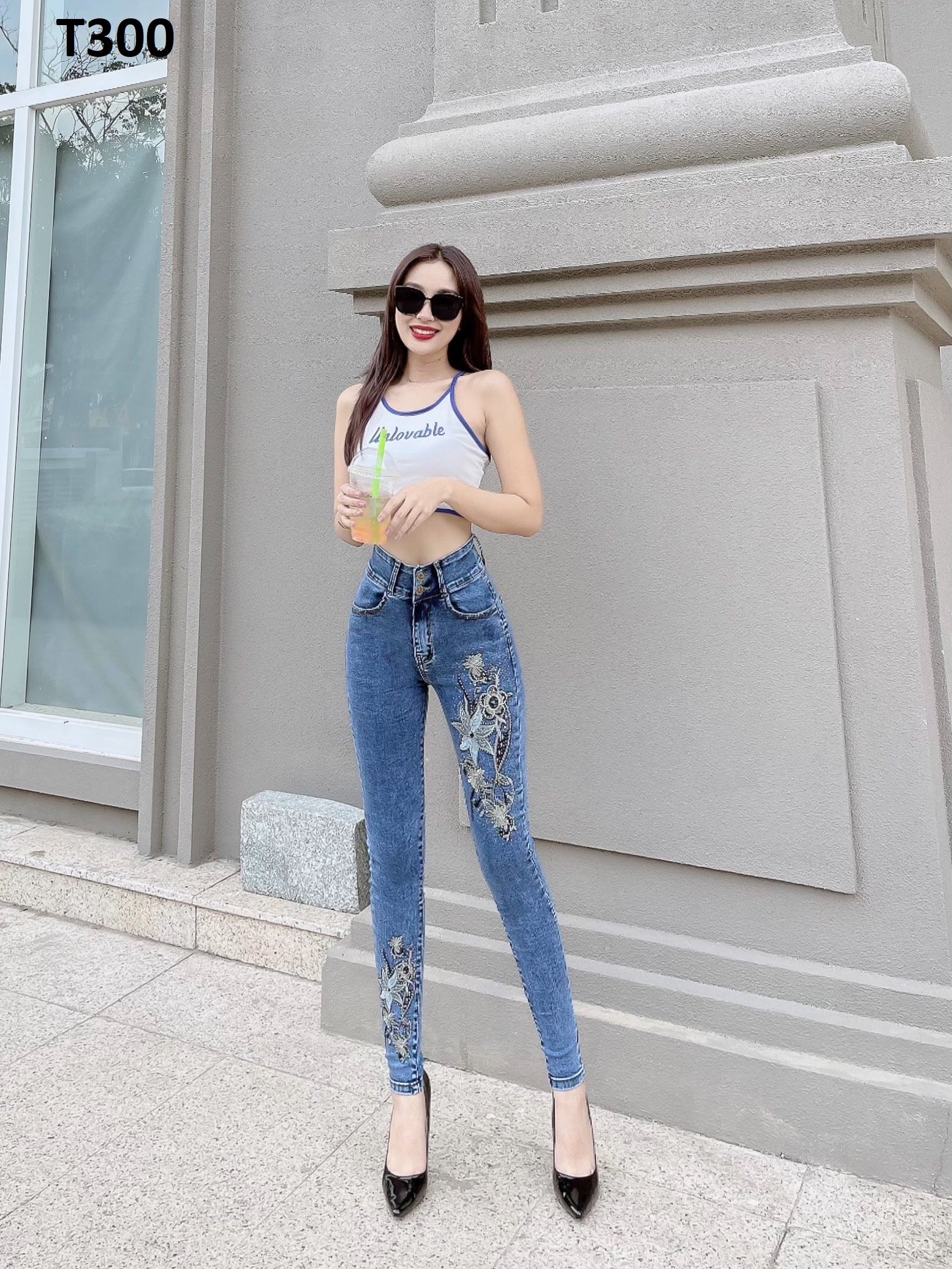 Quần jean nữ thêu hoa co giãn T300