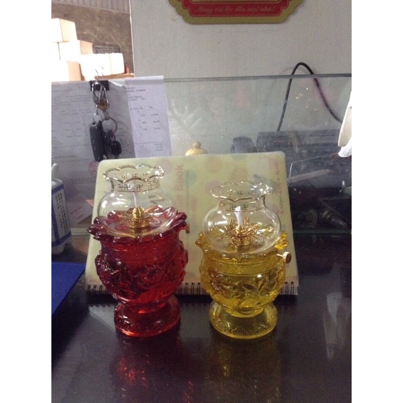 High Quality Glass Oil Lamp 039 – Lamp for Lighting the Altar of Buddha, Gia Tien, and Feng Shui