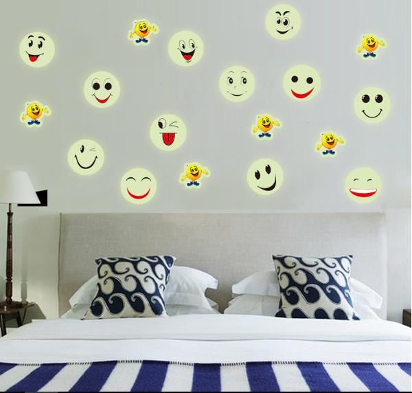 [HCM]Decal trang trí Biểu Tượng Mặt cười - Dạ Quang