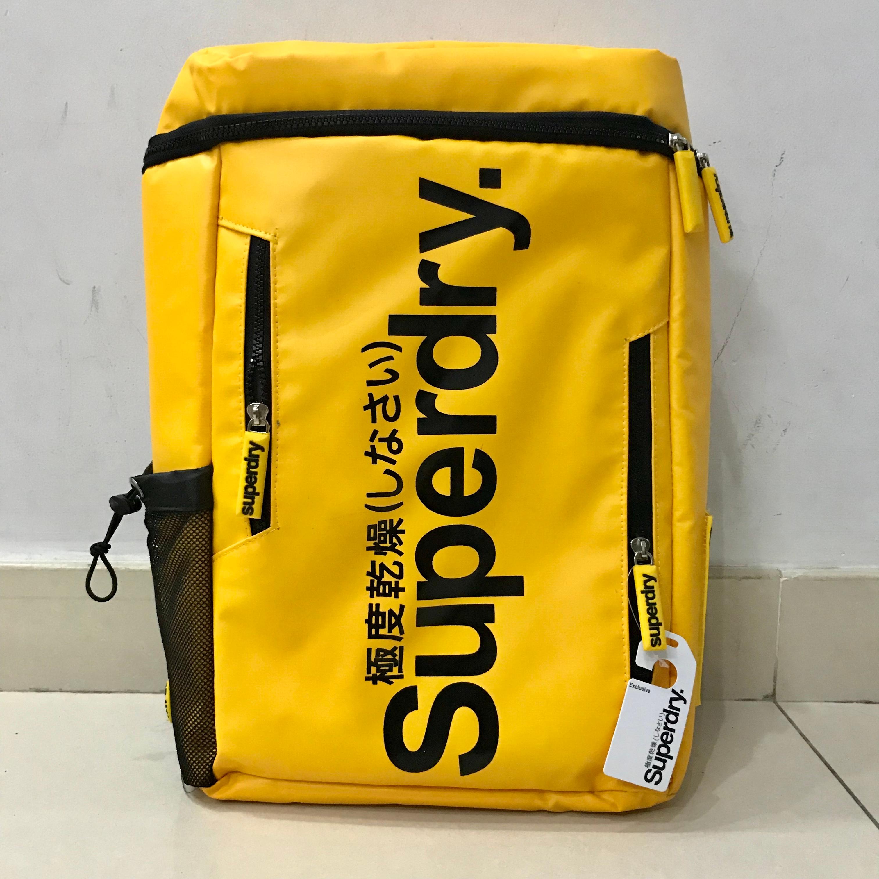 Balo Superdry Fuse Box