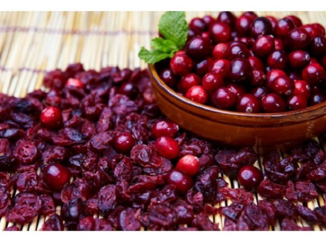 Nam Việt Quất Sấy 250G 2c Mart