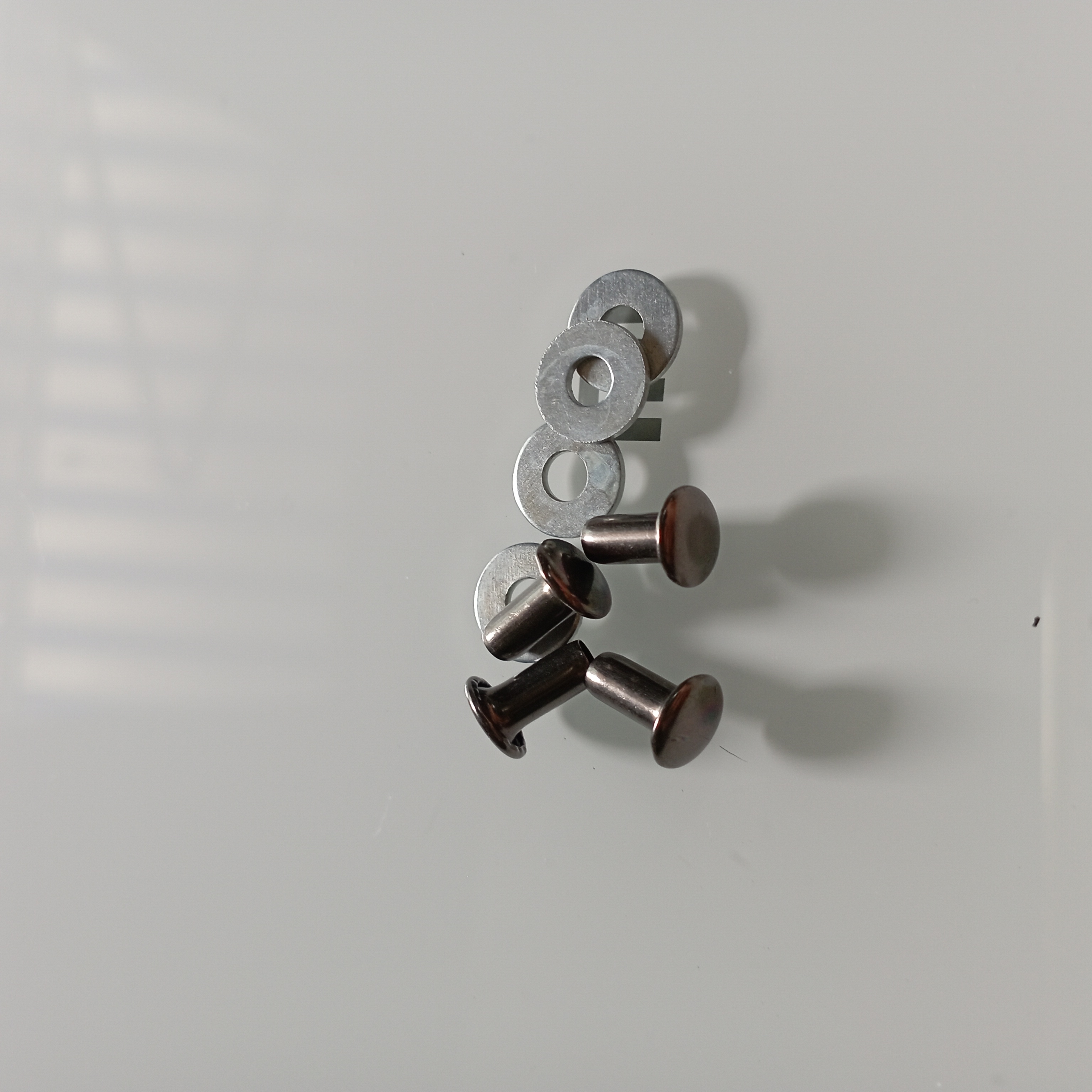 Combo 50 đinh tán rỗng dùng cho quai nón - mũ bảo hiểm kích thước 4x10mm