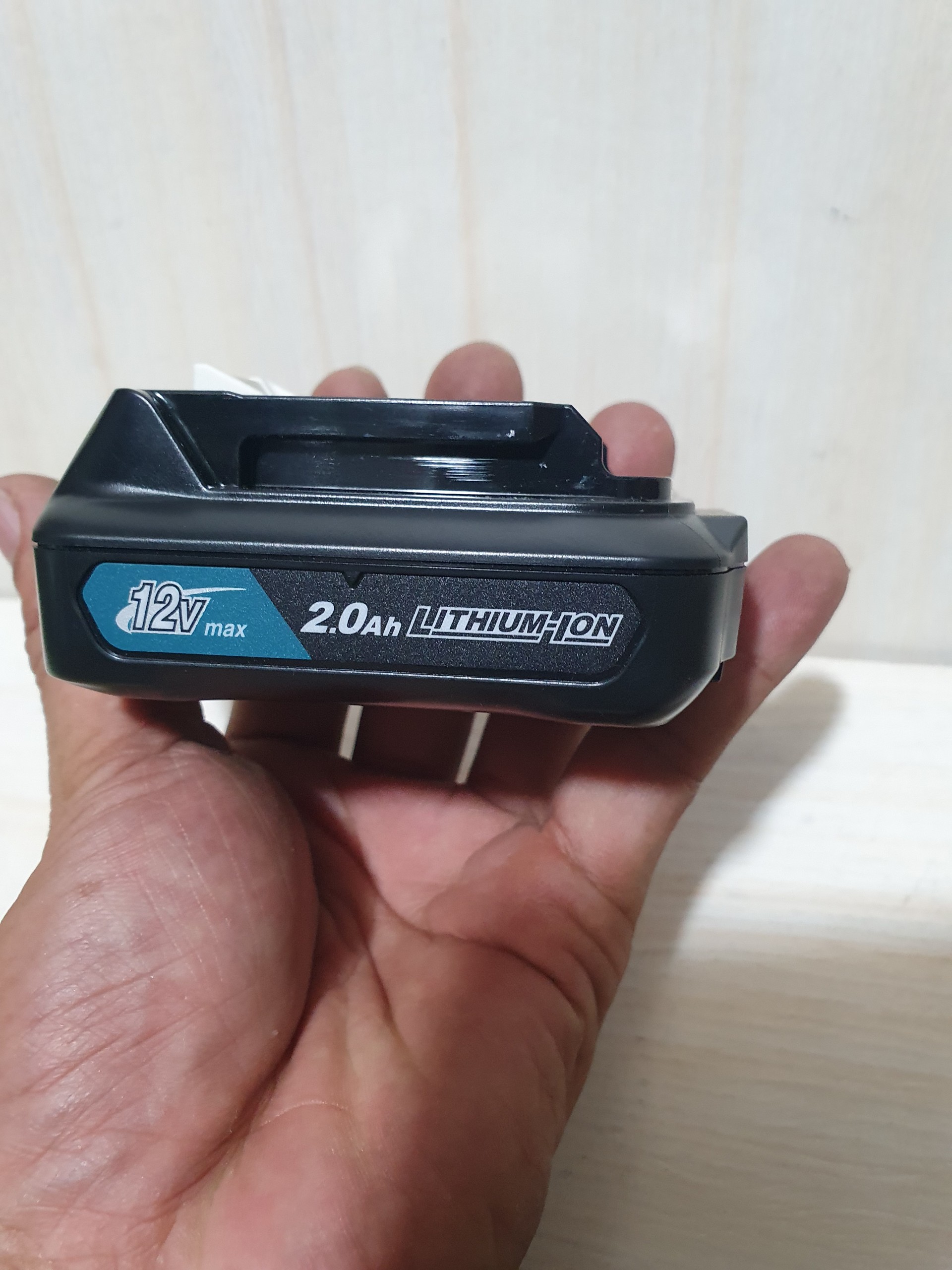 Pin Makita Lithium-ion 12V Max-1.5Ah,2Ah