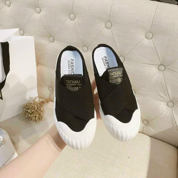 Giày sục thể thao vạt chéo