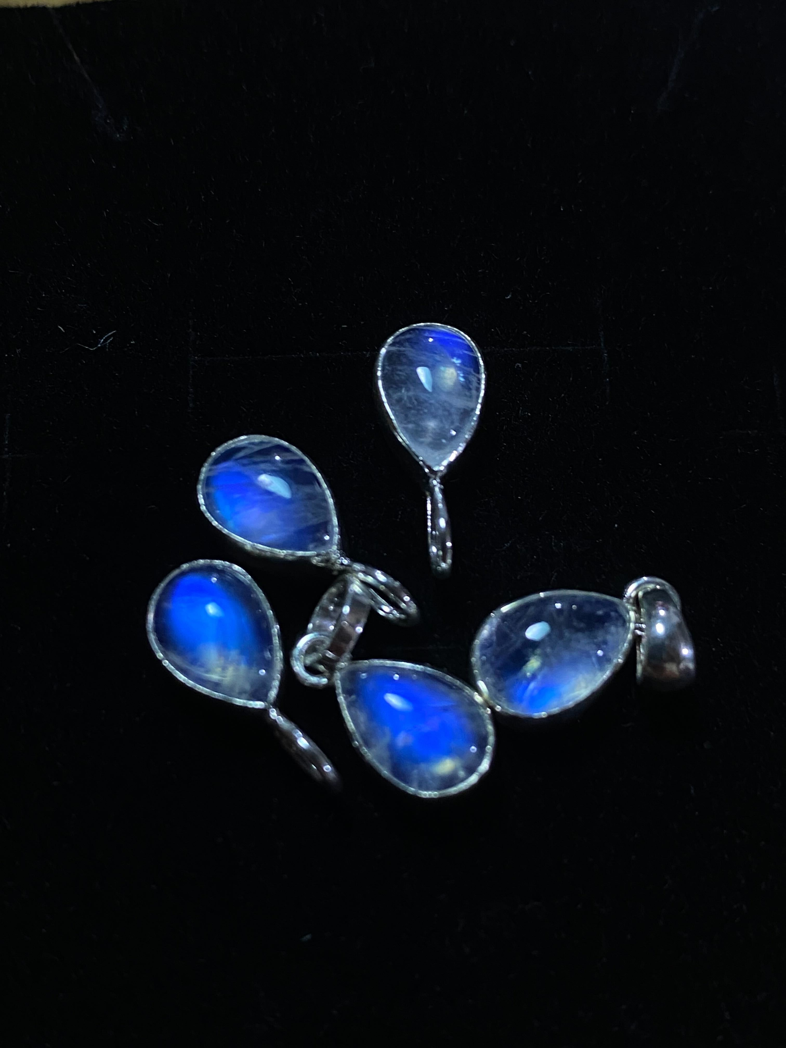 Dây chuyền bạc đá mặt trăng moonstone thiên nhiên