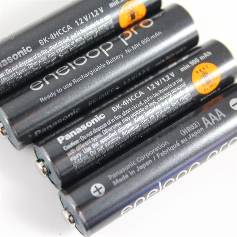 Pin sạc AAA Eneloop Pro 900mAh và Sạc Panasonic AA AAA Pro CC55 (Hàng chính hãng - Made in Japan)