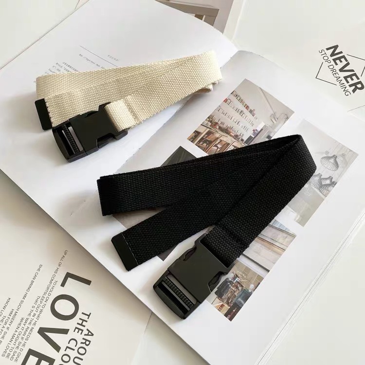 Canvas belt with plastic buckle - Canvas belt with convenient plastic buckle