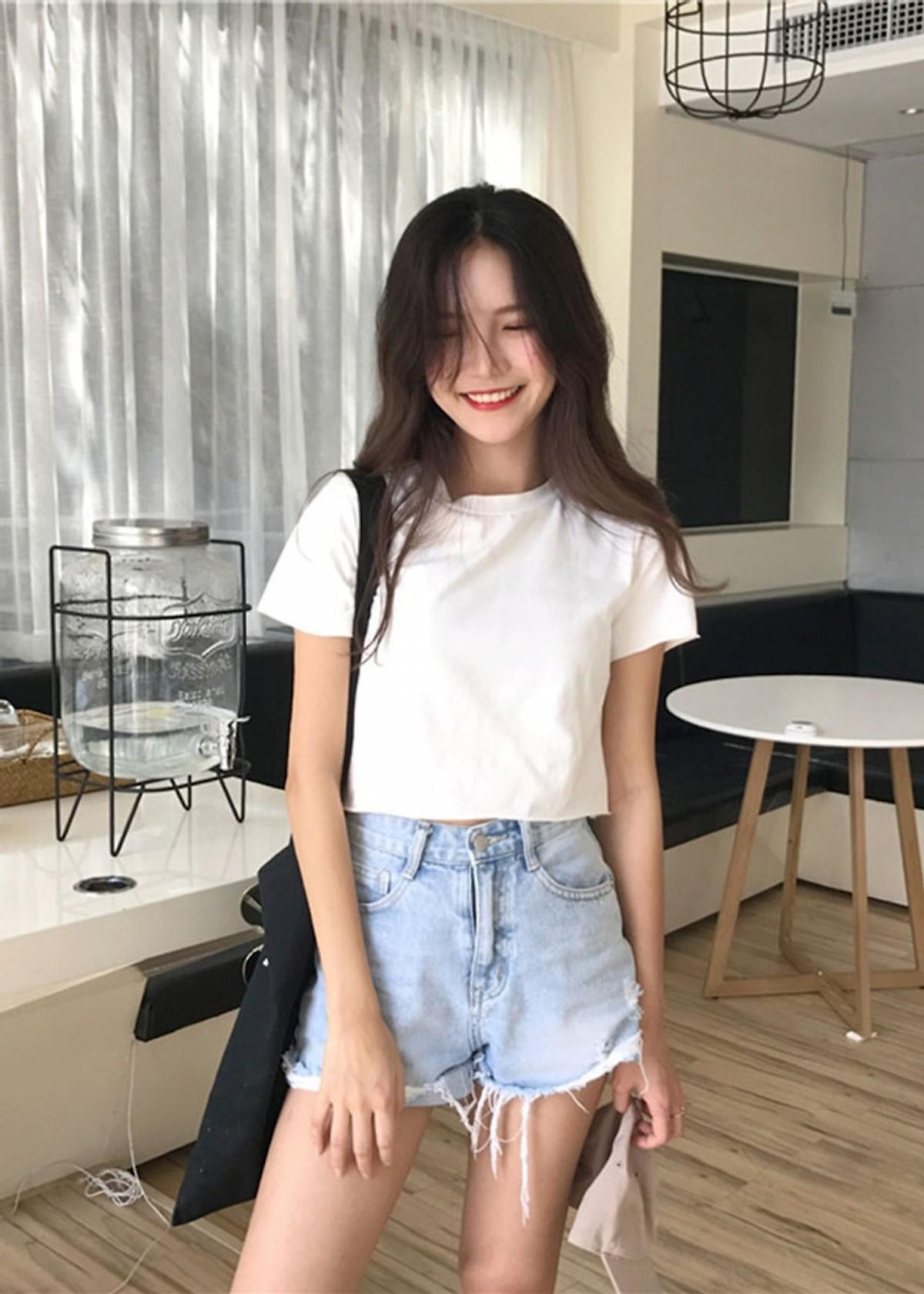Aó croptop cộc tay thun trơn