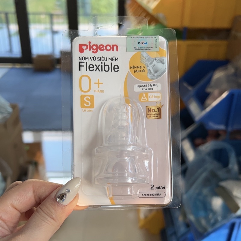 Núm ti Pigeon siêu mềm cổ hẹp size S/M/L/Y [Hàng chính hãng]