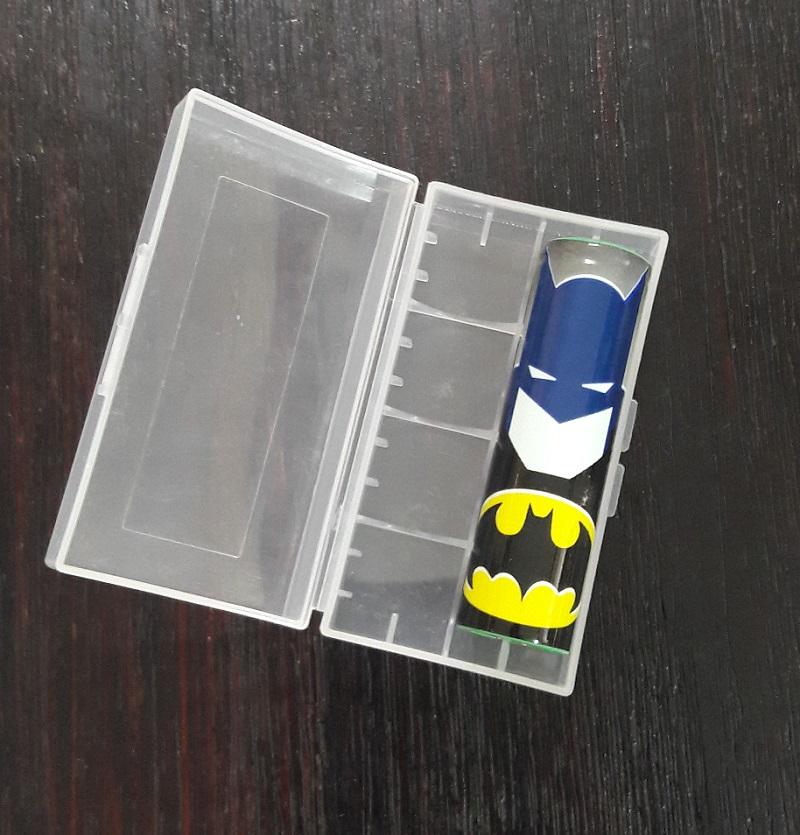 Hộp Đựng Bảo Quản Pin 18650