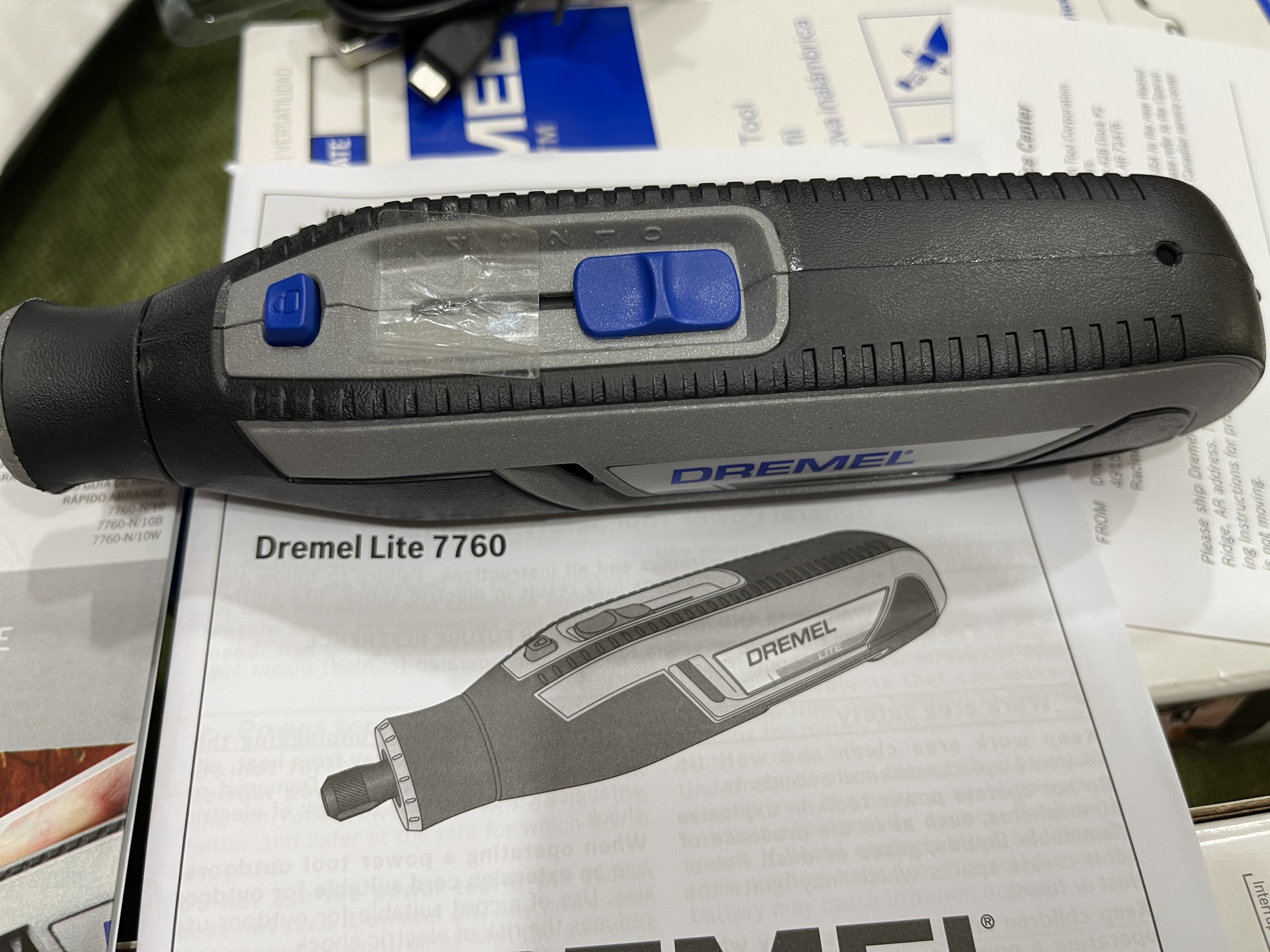 Máy mài mỹ nghệ Dremel 7760 N/10