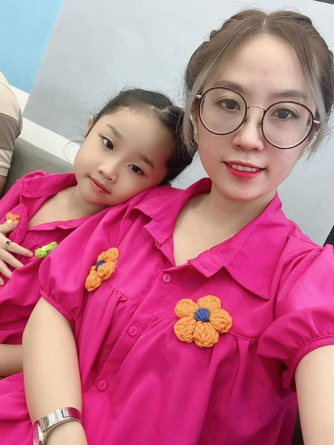 Đồ Đôi Mẹ Bé, Set Mẹ Bé Hồng Siêu Cưng
