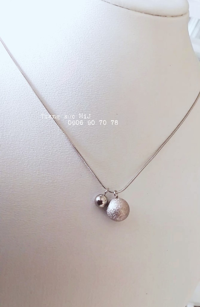Dây chuyền titan dây mì mặt bi phun cát