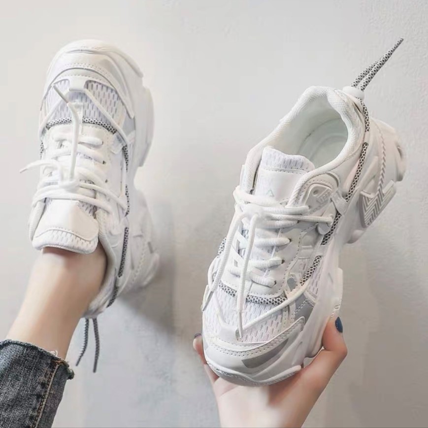 (3 màu)Giầy Nữ Thể Thao Seaker Phản Quang Thời Trang BANEN (shophanhan)