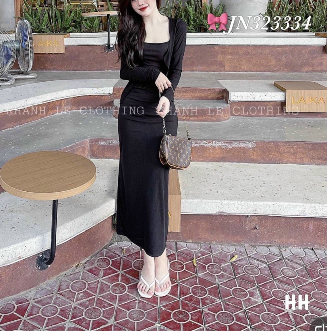 Set Áo khoác lông kèm váy body đen thời trang ulzzang - MixASale