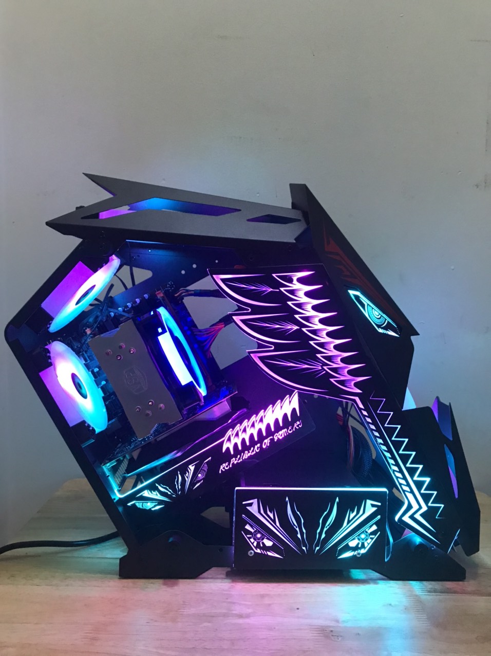 Máy Pc Gaming Esport Robot GIÁ SAY NẮNG (Core i3 9100F/DDR4 8GB Bus 3200/SSD 128GB/HDD 500GB)