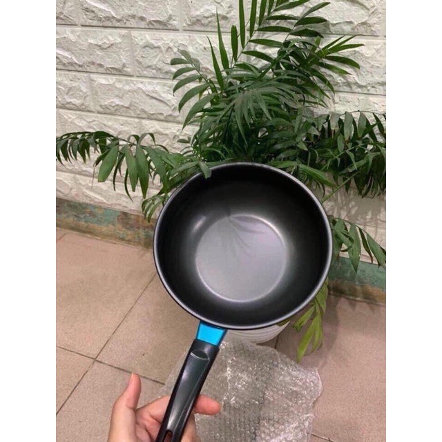 Chảo đen sâu lòng size 16