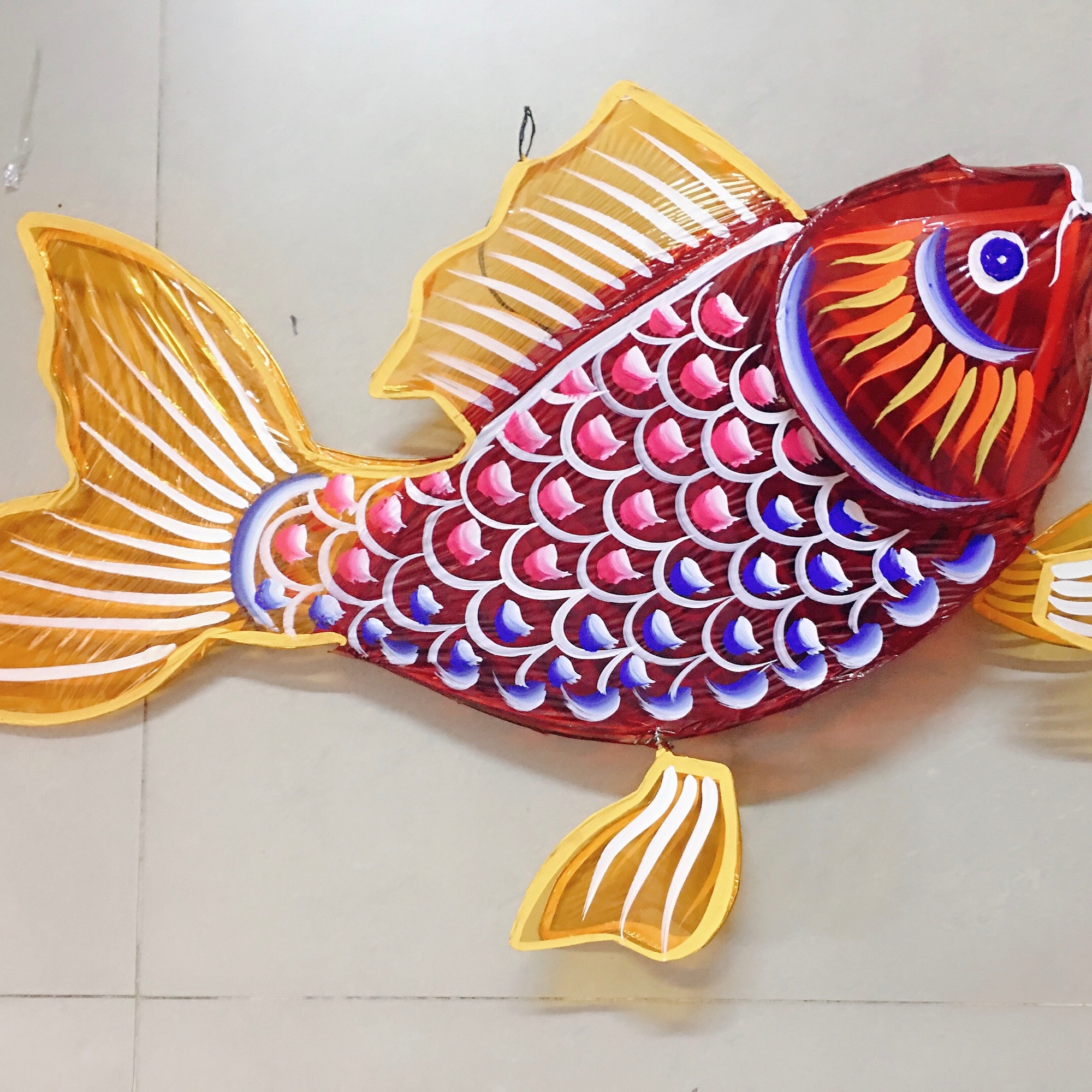 Lồng đèn cá