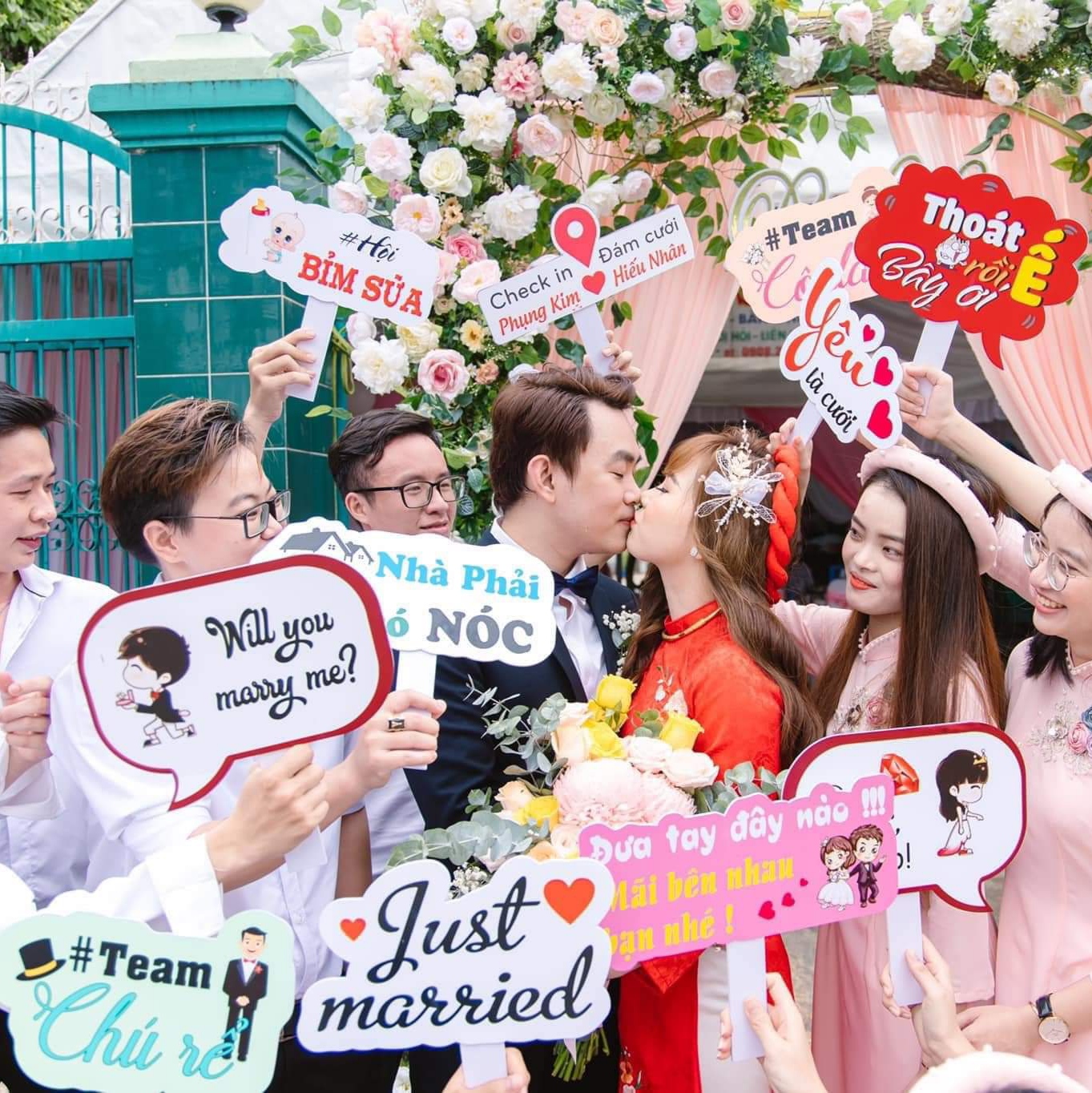 Hashtag Cầm Tay Chụp Ảnh Đám Cưới P1 (Mã 01 - 80)