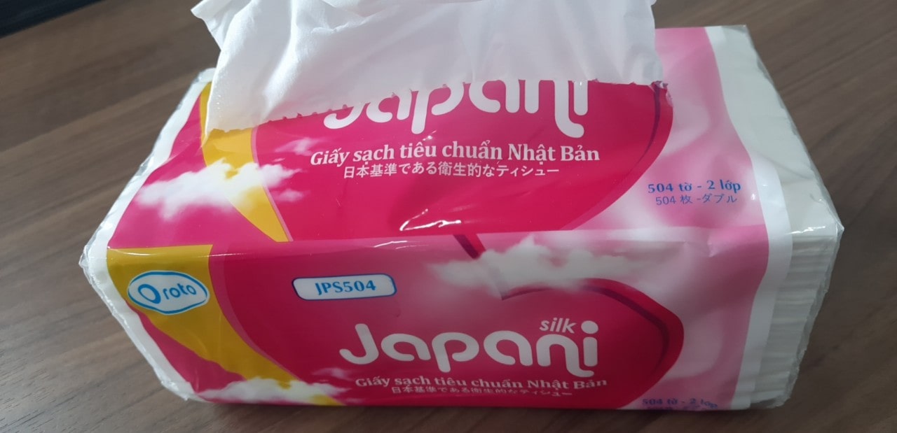 Khăn giấy lụa rút 400  tờ/gói Japani