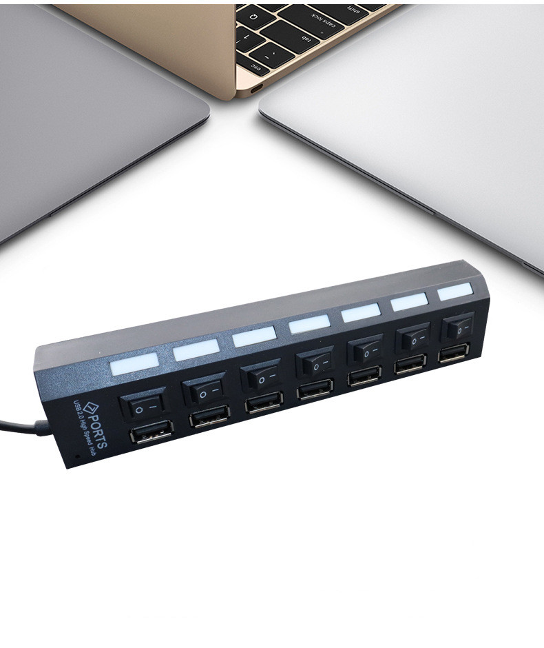 The USB 7 HUB has a switch