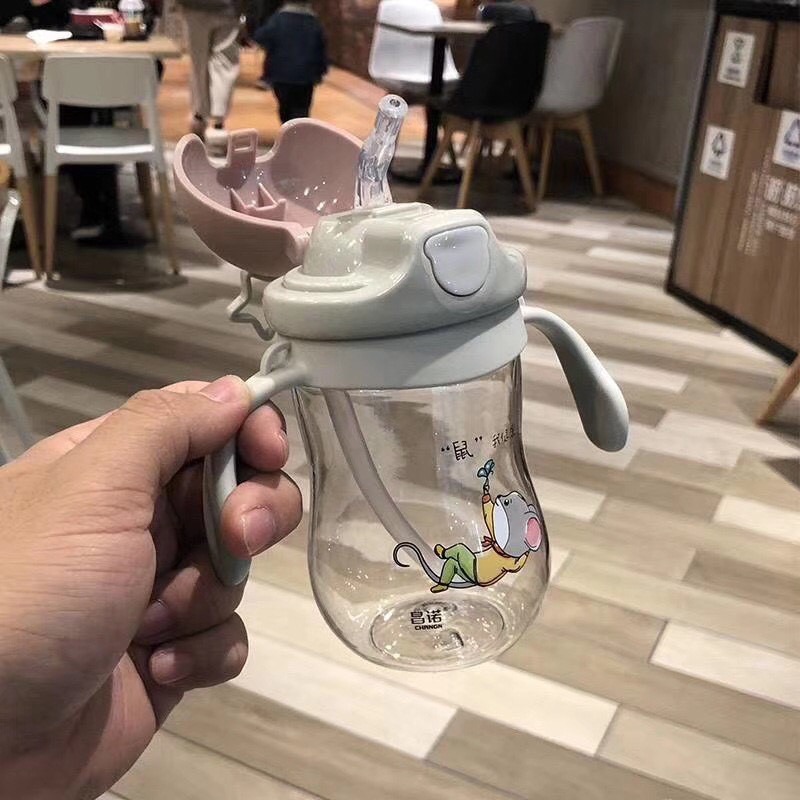 BÌNH NƯỚC CHO BÉ có dây đeo và vòi hút