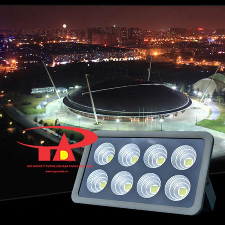 Đèn pha ly led 400W (NÊN MUA) - PL400