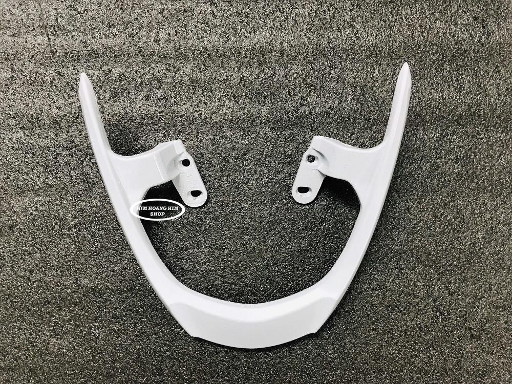Cảng Sau Mio Gắn Sirius RC (màu Trắng)