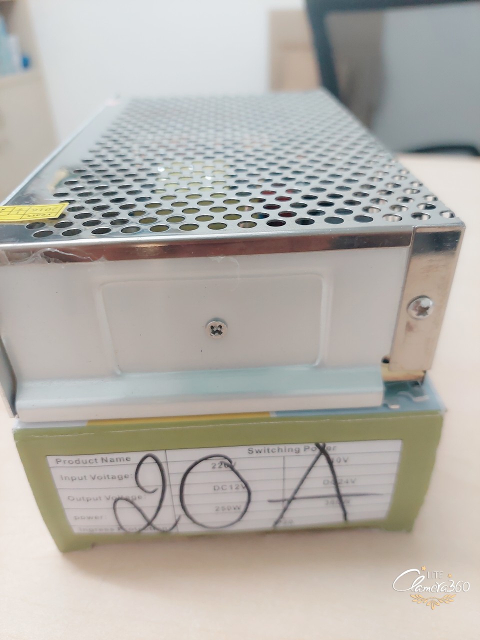 Nguồn tổ ong 12VDC-20A