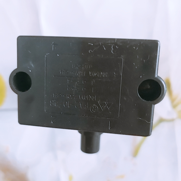 Công tắc máy cắt sắt 305mm