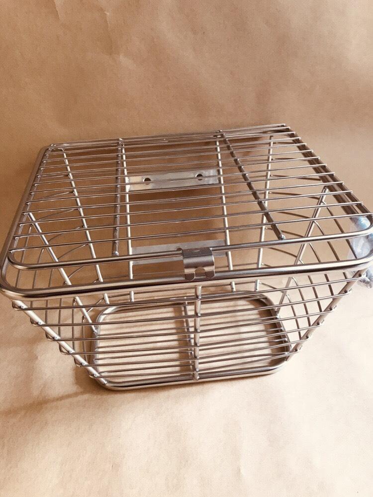 Rổ inox 10ly có nắp đậy cho Wave ( 2 lỗ trên ). Hàng hiếm chưa ai xài đây !!!!!