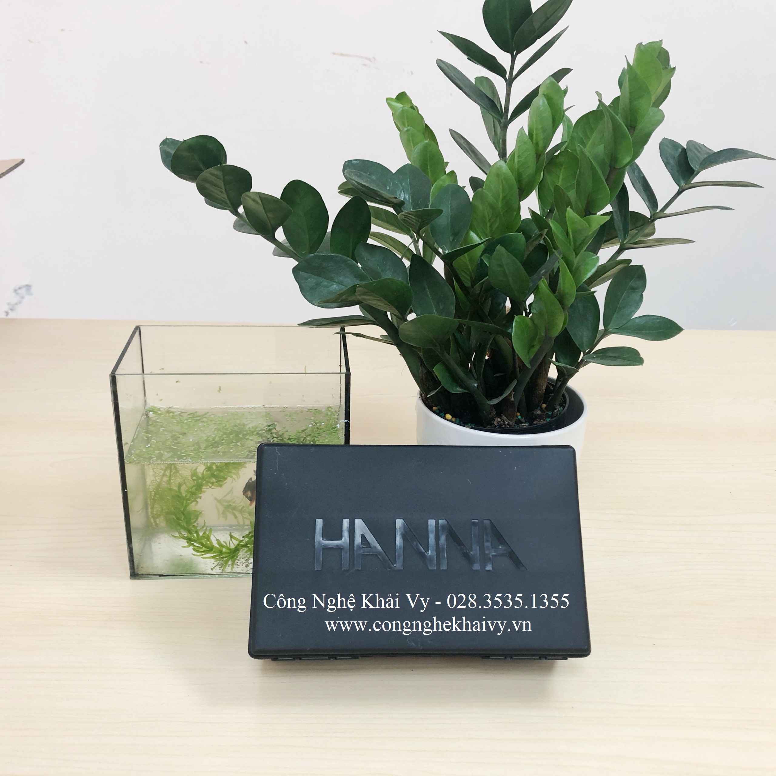 [HCM]Máy đo Kiềm trong nước biển HANNA HI772 (KHÔNG BAO GỒM CHẤT THỬ)