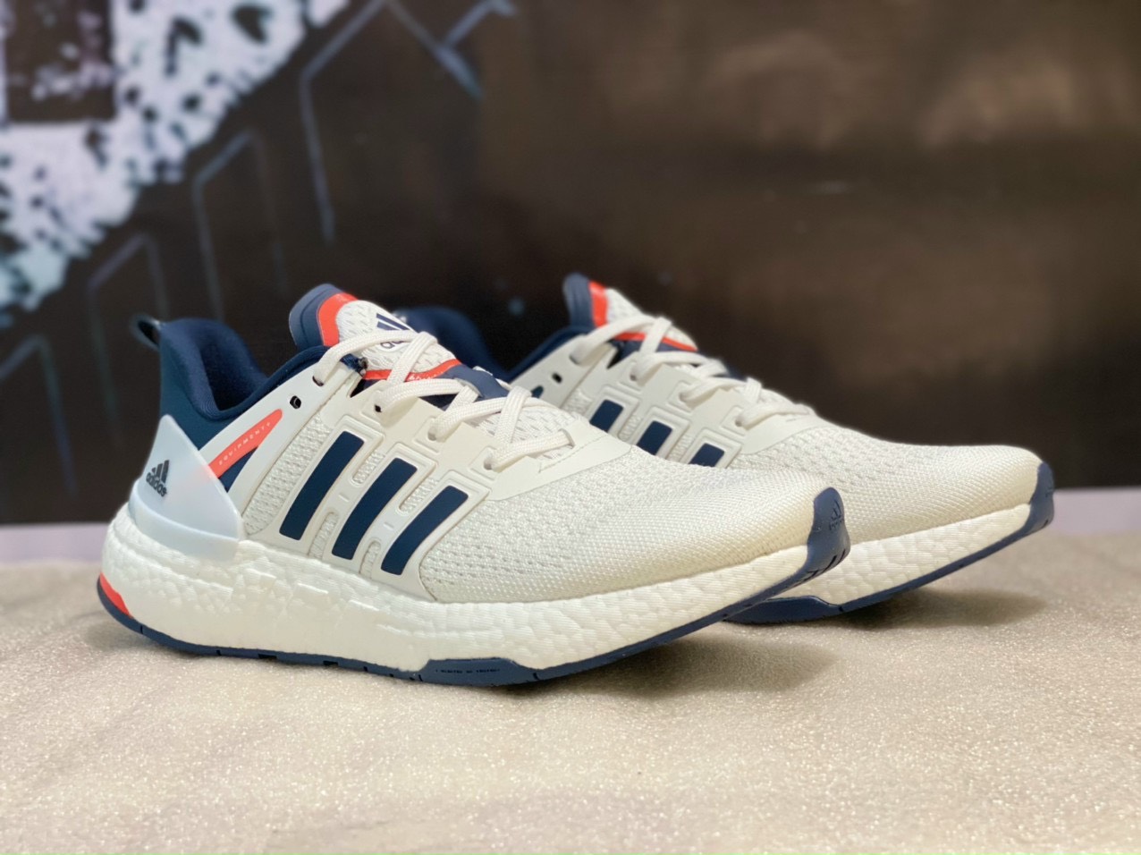[SOCKS GIFT][4 COLORS] [SALE] Adidas EQUIPMENT+ MEN [GOOD RUNNING]