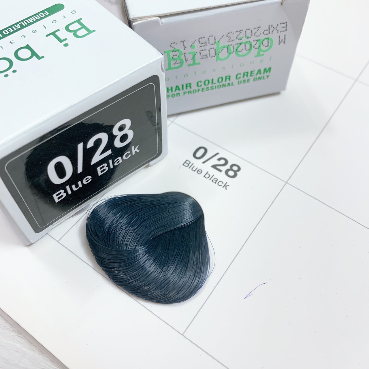 Thuốc nhuộm tóc xanh đen 0/28 Bibop Collagen