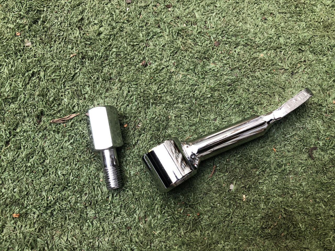 pát pôvắt CL (pô treo)