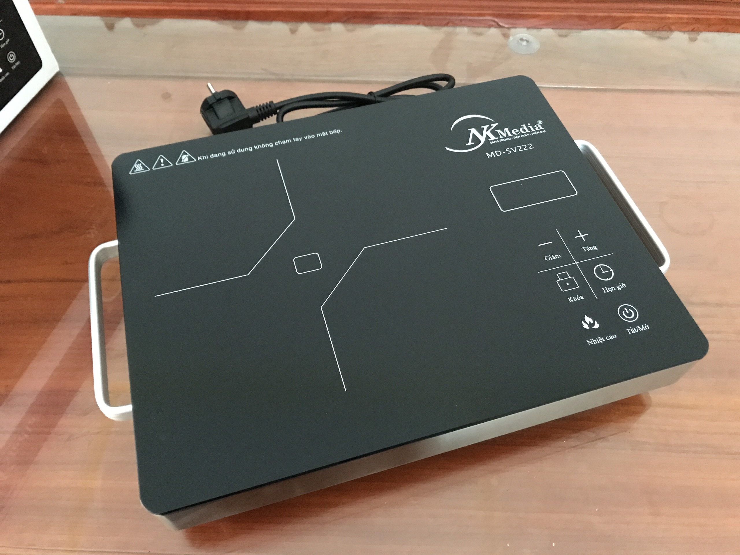 Bếp hồng ngoại NK Media Model-SV222