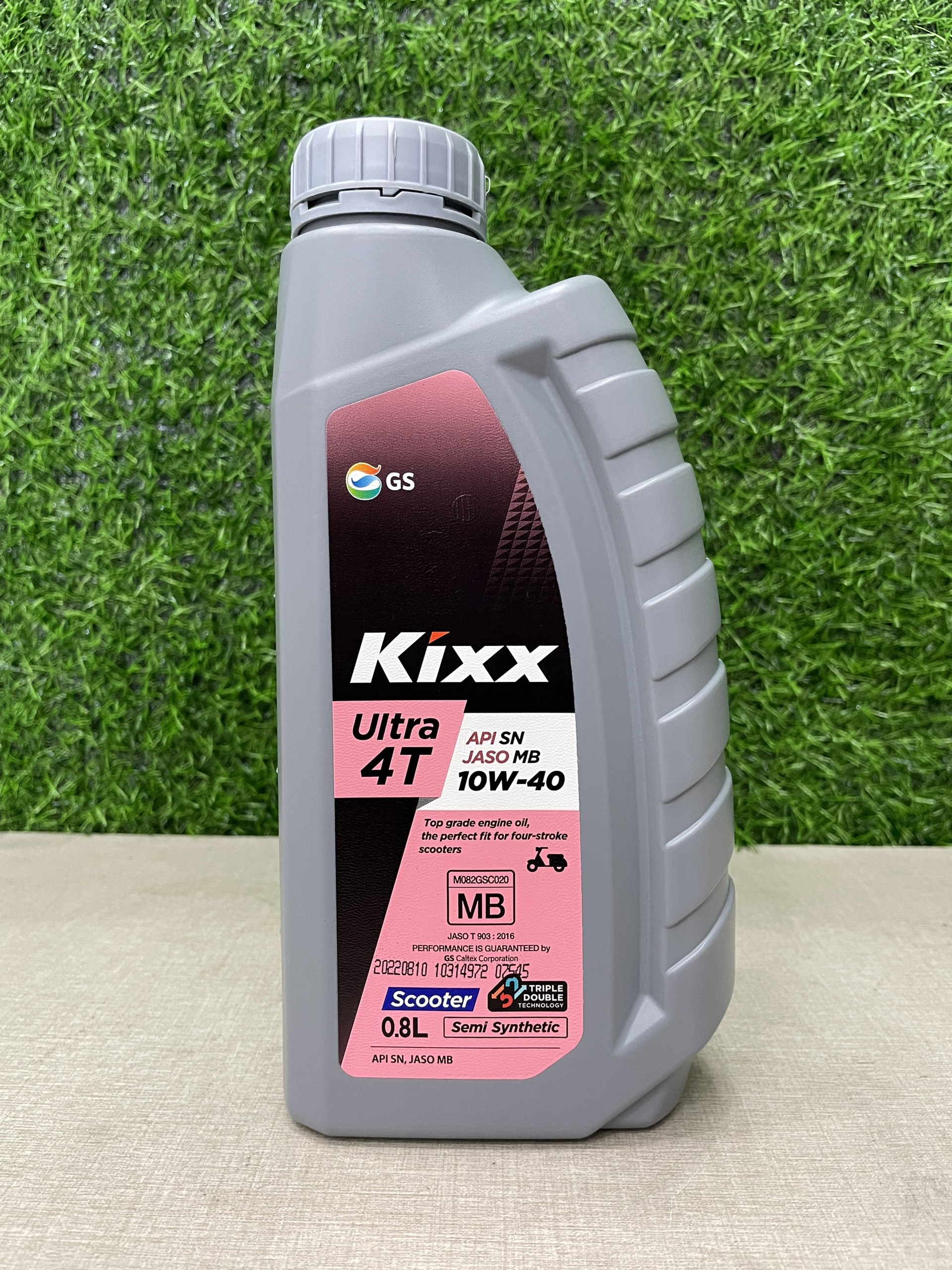Nhớt chuyên dụng cho xe ga Kixx Ultra 10W40