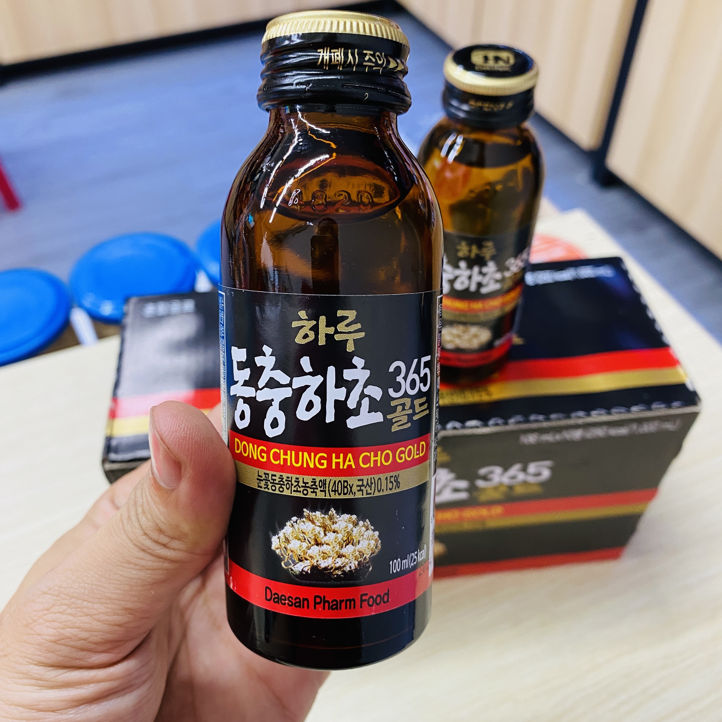 Nước đông trùng hạ thảo 365 Daesan Hàn Quốc (1 chai)
