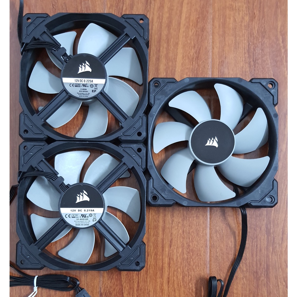 Quạt tản nhiệt Fan Corsair ML120