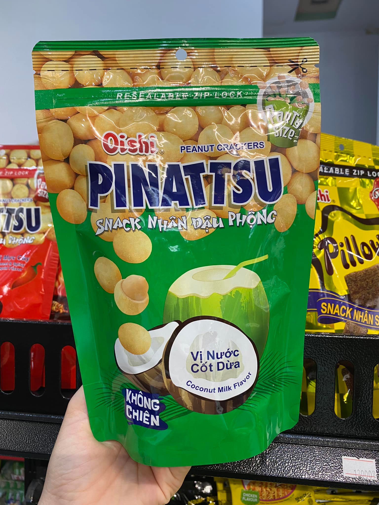 Đậu Phộng Da Cá Cốt Dừa Pinattsu Oishi gói 95g