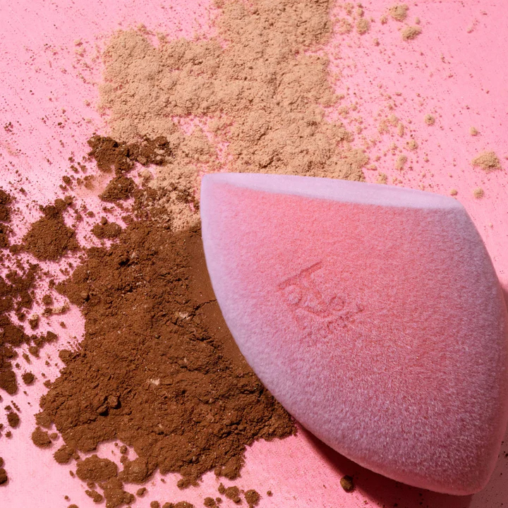 Mút Phủ Phấn Real Techniques Miracle Powder Sponge Màu Hồng Có Hộp