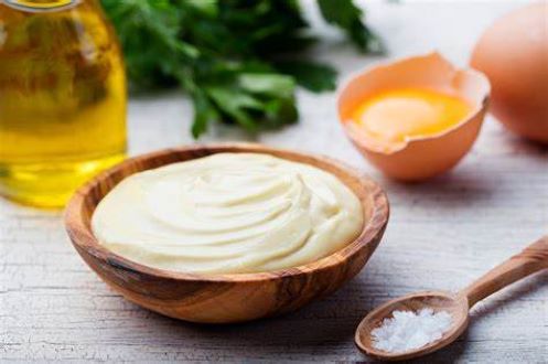 Sốt Mayonnaise Ít Béo Light Mayonaise Hellmann's 400g