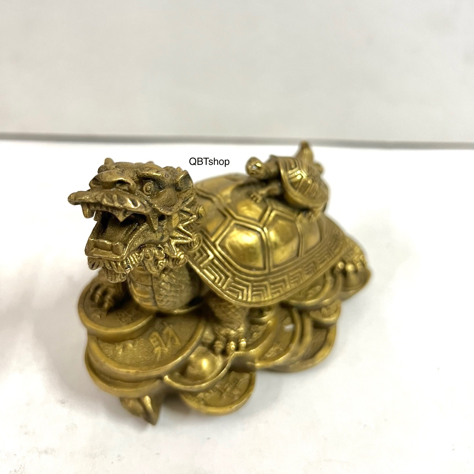 Long quy cõng con bằng đồng
