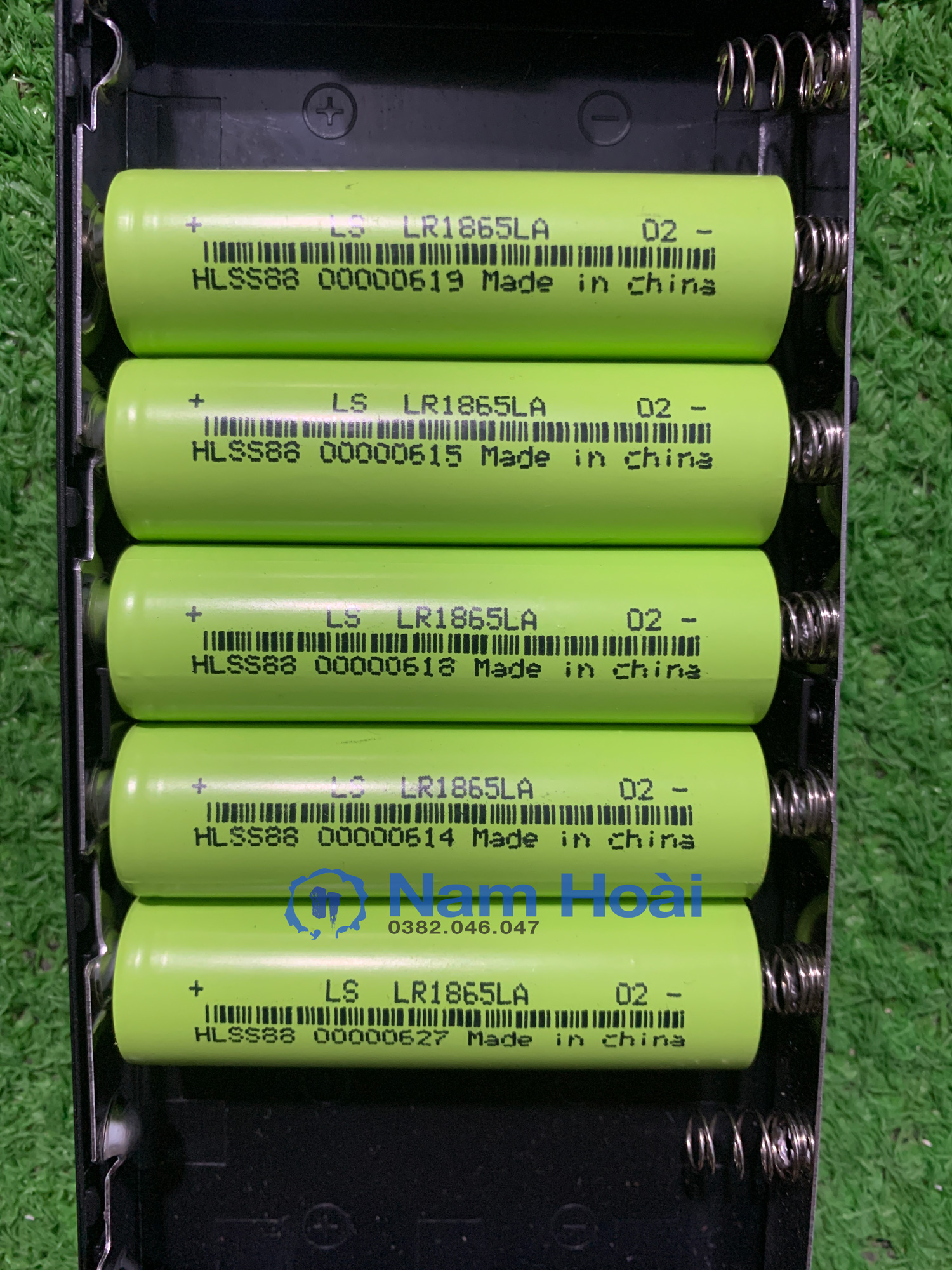[HCM]Cell pin 18650 Lishen 2000mah-10C (Xả 20A)