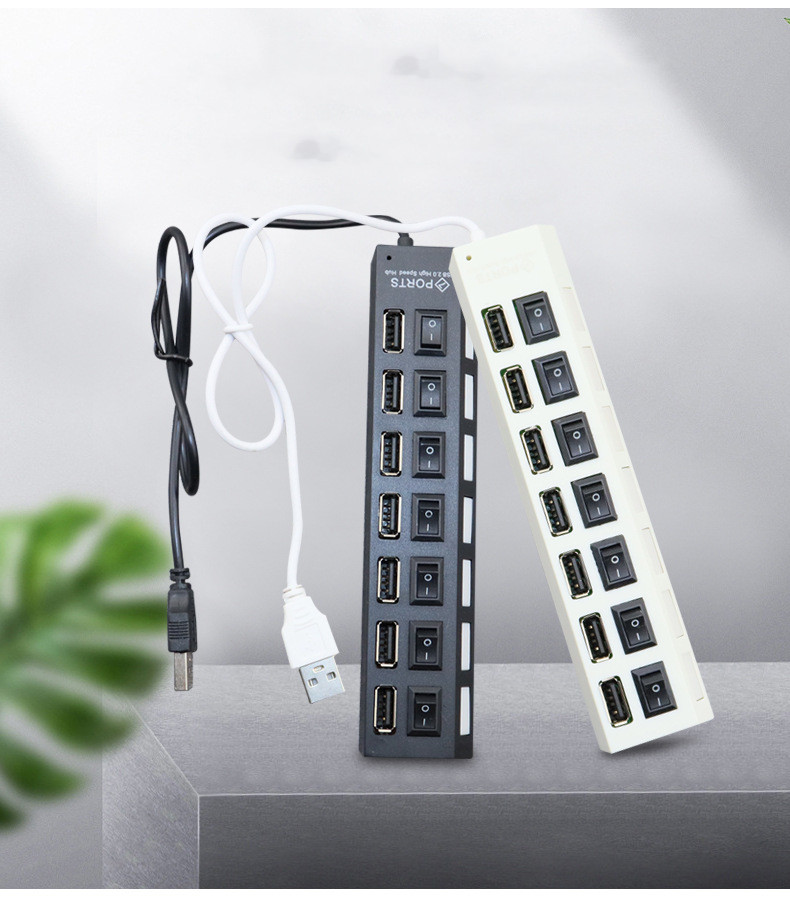The USB 7 HUB has a switch