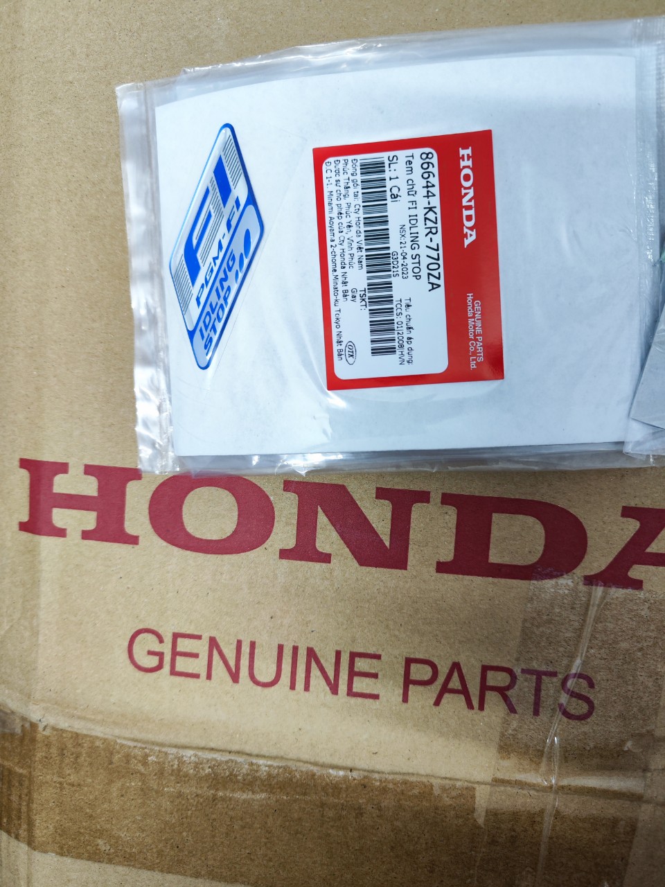 Tem chữ Honda FI IDLING STOP (86644KZR770ZA)