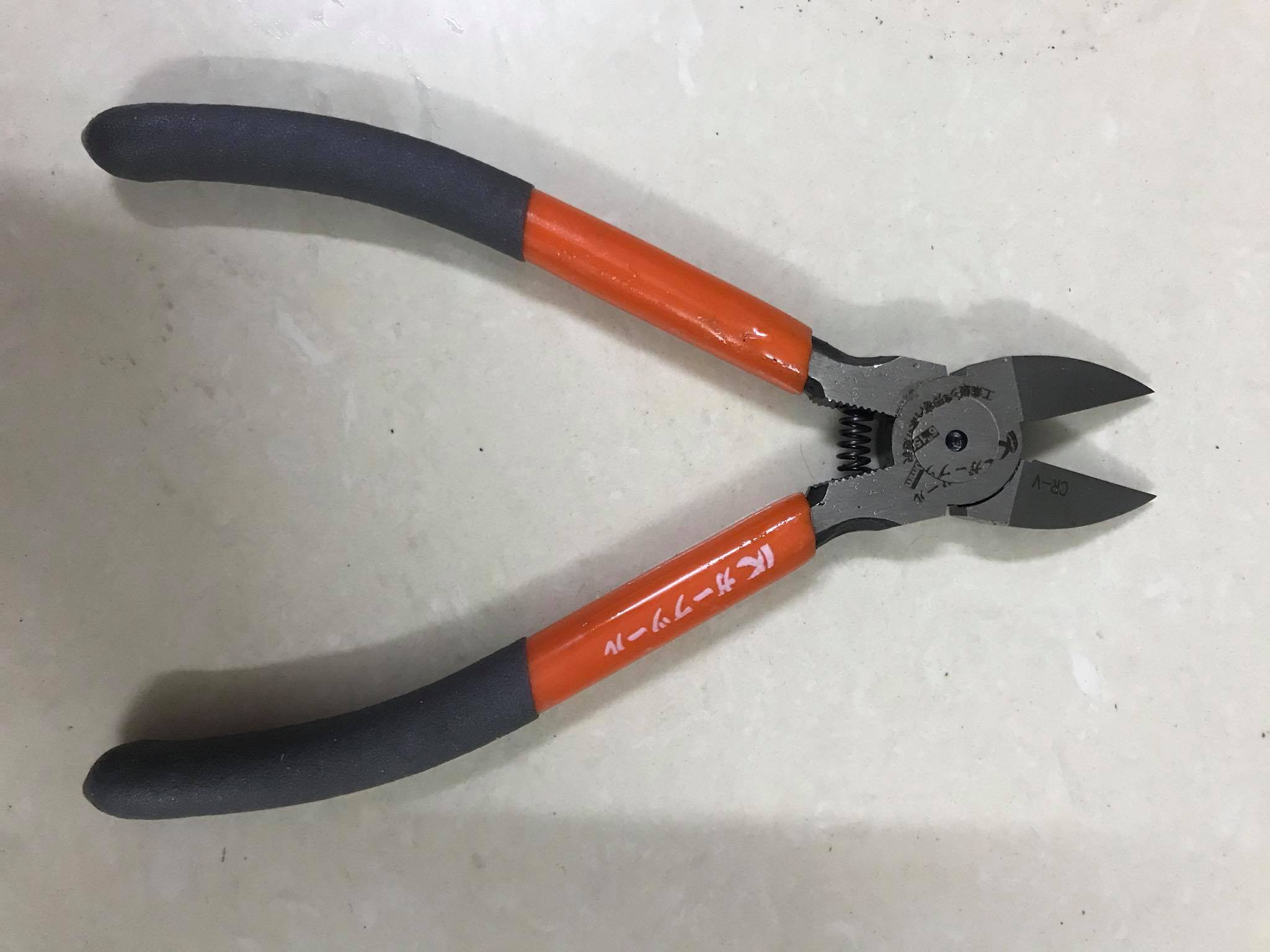 Kìm cắt nghiêng Kapusi - K-8145