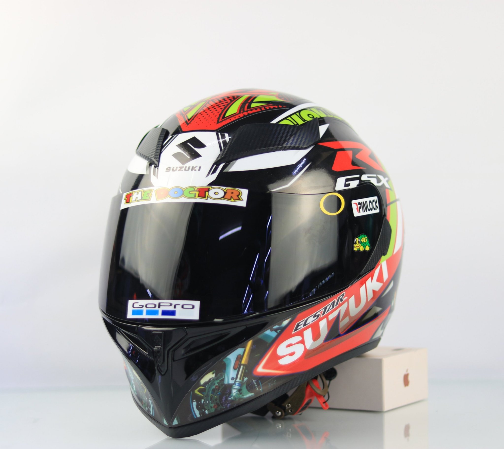 Nón Fullface ROYAL M138B 1 Kính Lên Tem SUZUKI ĐỎ